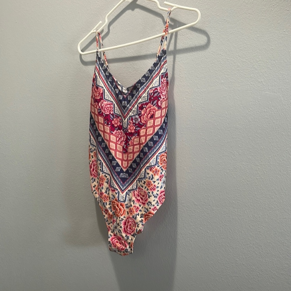 Bathing suit